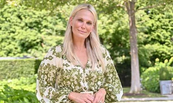 Molly Sims' $1,150 Hamptons Style: Get the Look for $31