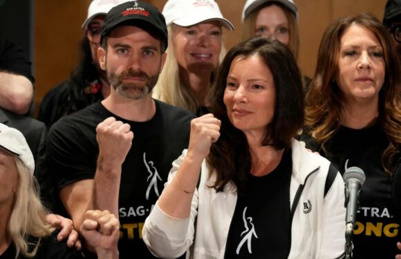 Movie and TV stars join picket lines in fight over the future of Hollywood – The Denver Post