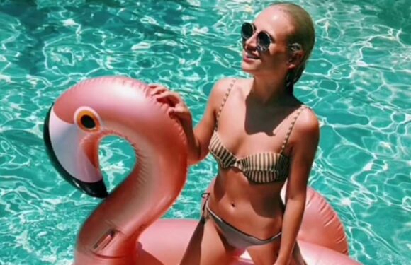 My ex forced me to delete photos of me and guy friends off Instagram