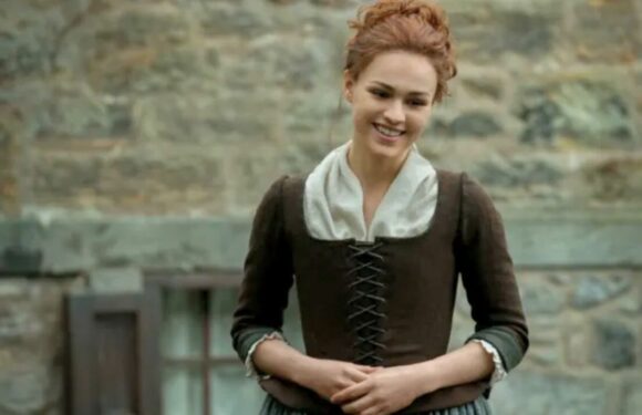 Outlanders Sophie Skelton nearly took down a wall after she hit black ice