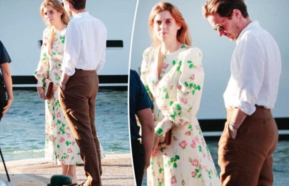 Princess Beatrice vacations with husband Edoardo Mapelli Mozzi in floral dress you can snag on sale