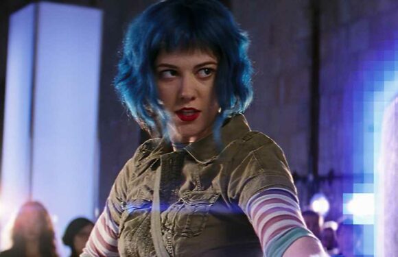 Ramona Flowers In 'Scott Pilgrim vs. the World' 'Memba Her?!