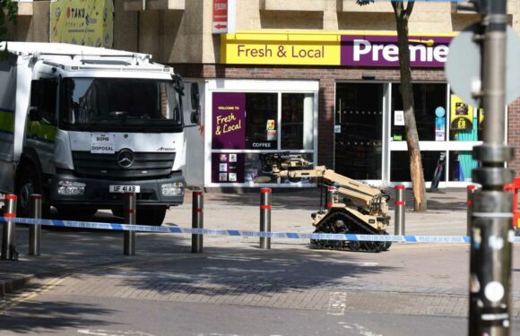 Residents evacuated from their homes as bomb squad probe ‘suspicious package’ at Portsmouth station | The Sun