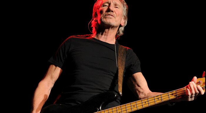 Roger Waters To Release 'The Dark Side Of The Moon Redux' In October
