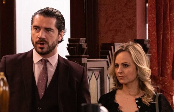 Sarah horrified as her baby secret is exposed in Coronation Street