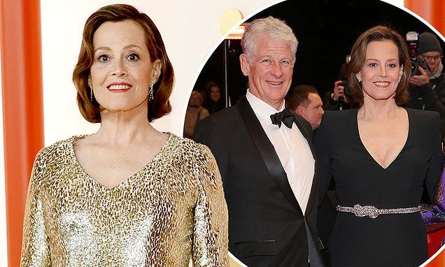 Sigourney Weaver reveals the secret to her 39 year marriage