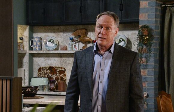 Sinister Stephen's next victim lined up after very sinister clue in Corrie