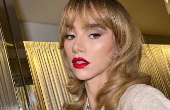 Suki Waterhouse Insists ‘What We Wear Matters’ Despite Feeling Most Beautiful When Naked