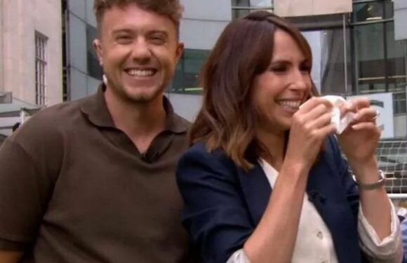 The One Shows Alex Jones teary as she says shes coming clean in sweet moment