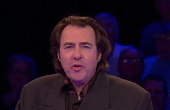 Tipping Point Lucky Stars fans rip into Jonathan Ross' 'dated' appearance on ITV game show | The Sun