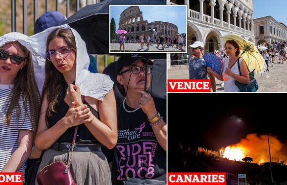 Tourists swelter in Italy while people flee wildfires in Spain
