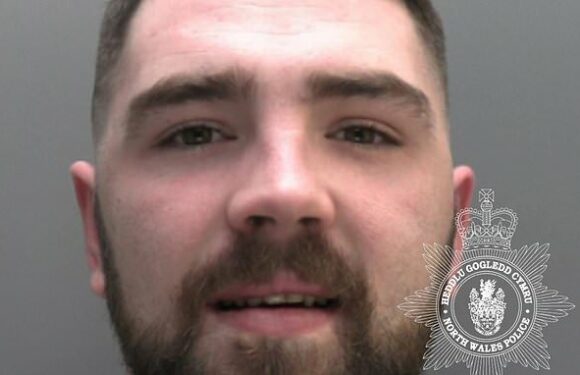 Wanted man tells police 'come find me' in cheeky Facebook exchange
