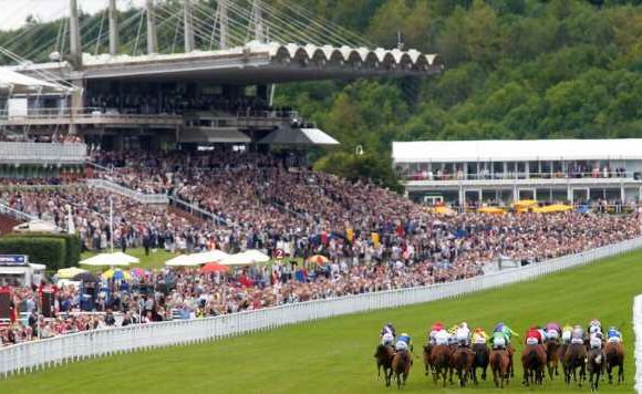 Watch live horse racing for free* with Racing TV -worth over £30