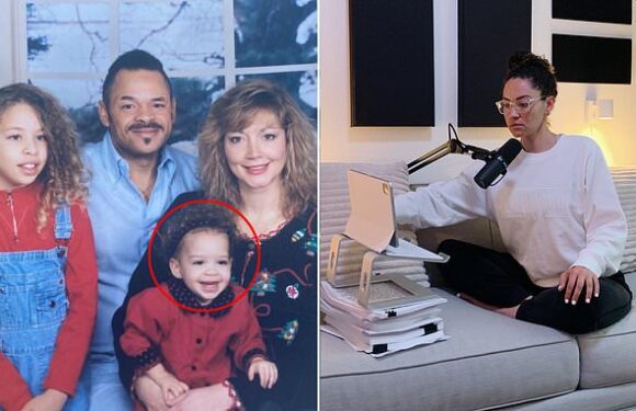 Woman launches podcast to help solve her father's murder