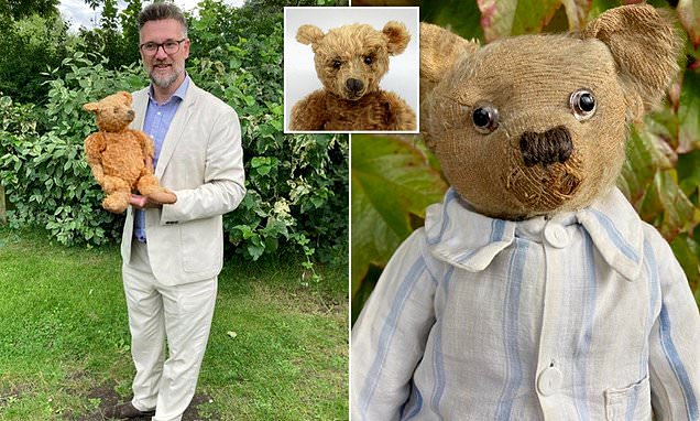 118-year-old teddy bought at a car boot, expected to fetch thousands