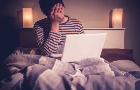 Am I addicted to porn if I watch it every day? 6 signs you may be | The Sun