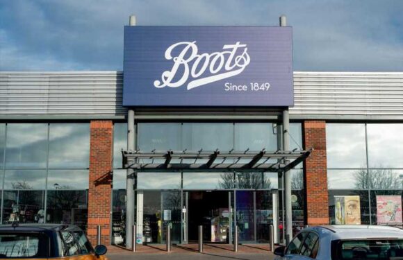 Boots shoppers rush to buy bargain beauty gadget scanning at tills for just £4 instead of £35 | The Sun