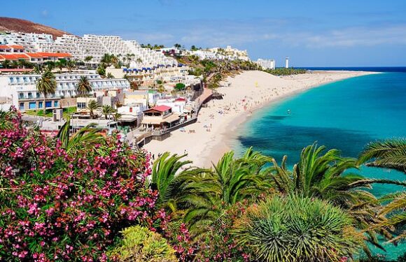 Brit woman, 39, dies while hiking in Fuerteventura