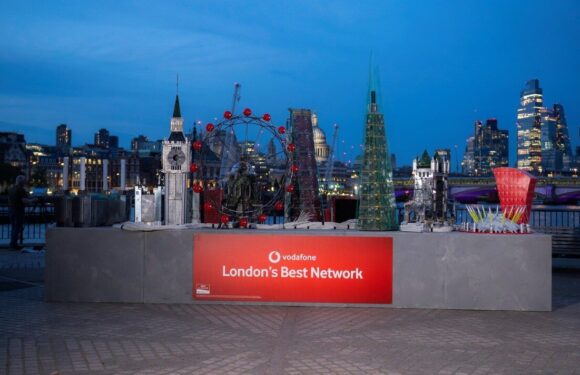 Brits make almost 1,000 connections a month – from phone calls to emails