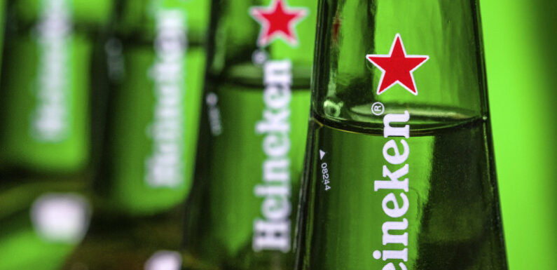 Cheap beer: Russia soaks up Heineken operations for 1 euro