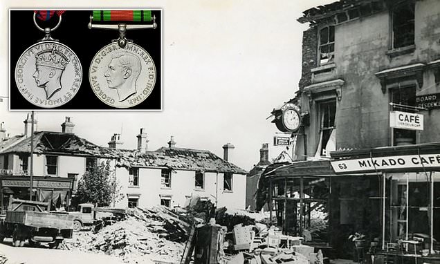 Civilian's heroics after rescuing family during the Blitz is revealed