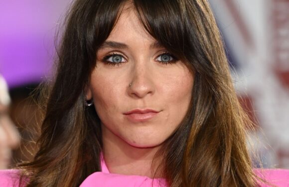 Coronation Street’s Brooke Vincent reveals health scare on cruise as she asks for advice