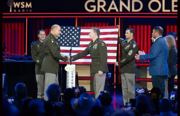 Craig Morgan Enlists In U.S. Army Reserve