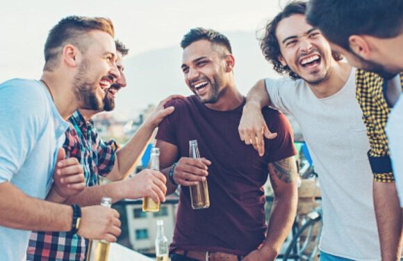 Dad praised for going on 'boys trip' and leaving wife with sleepless baby