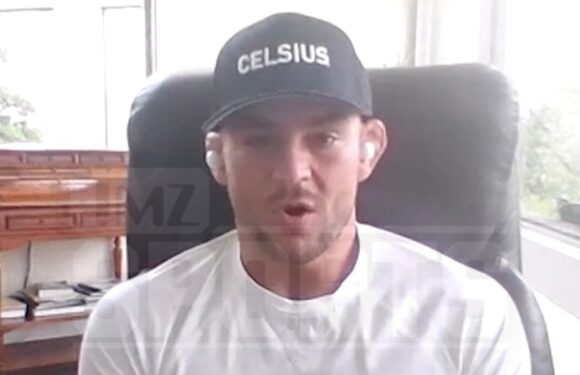 Dustin Poirier Praises Justin Gaethje Ahead Of BMF Fight, 'Mutual Respect'