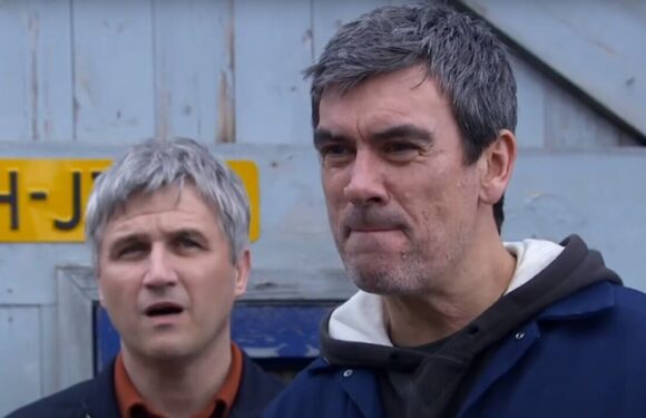 Emmerdales Dingle family doomed as soap star returns to cast playing villain