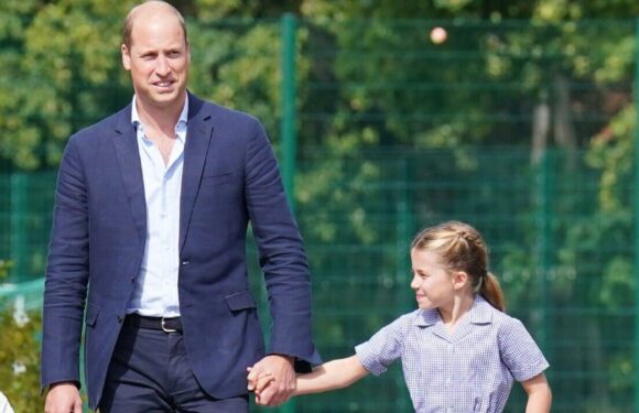 Expert claims William is ‘not hiding behind Charlotte’ – she looks ‘delighted’
