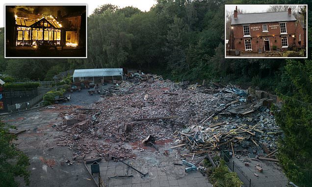 Experts wanted listed building status for 'wonky pub' before fire