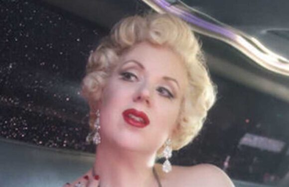 I earned $11k in four hours by doing nothing – my 'paypigs' lavish me with gifts and cash because they worship me | The Sun