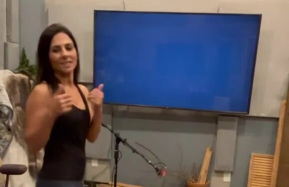 I have the most ridiculous job ever – people can’t believe I get paid for stamping my feet but it pays the bills | The Sun