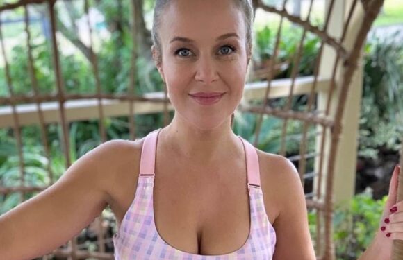 I'm 'straight' but have been with women, writes JANA HOCKING