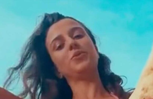 I’m in the hairy armpits squad – I don’t shave anywhere on my body, I’m a country girl and all natural | The Sun