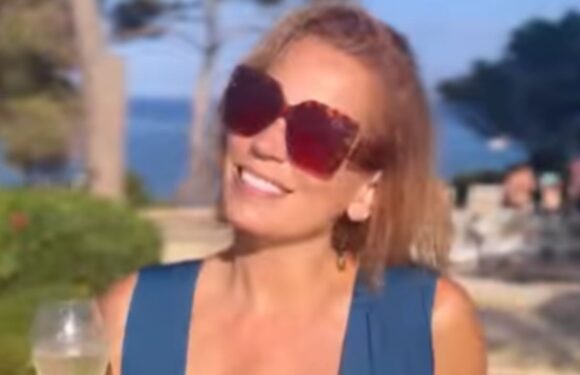 Jasmine Harman sparks frenzy in plunging swimsuit as she shares ‘reality’