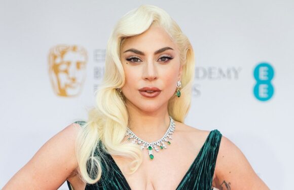 Lady Gaga Calls Beauty Routine a ‘Healing Practice’