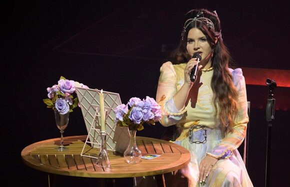 Lana Del Rey Reveals 10-Date Fall Tour