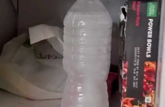 My easy and free tip cools your bedroom without AC – all you need is a plastic bottle | The Sun