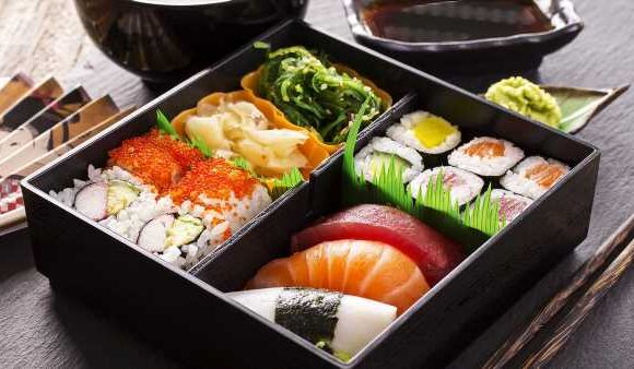 Parents say their children get a better packed lunch than they did