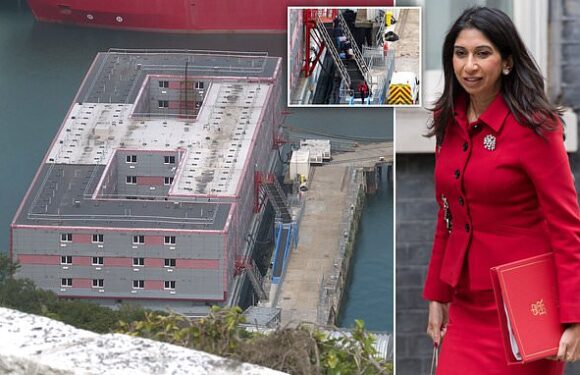 Plan to keep asylum seekers on Bibby Stockholm faces legal challenge