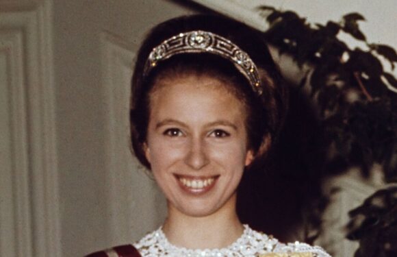 Princess Anne wore first tiara at 17 but Beatrice & Eugenie had to wait a while