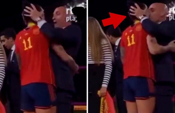 Spain's Football President Kisses Women's Team Player On Lips After World Cup Win