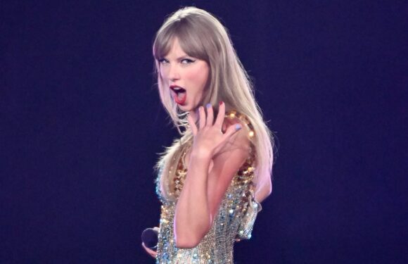 Taylor Swift earns £6.7million in streaming royalties a MONTH