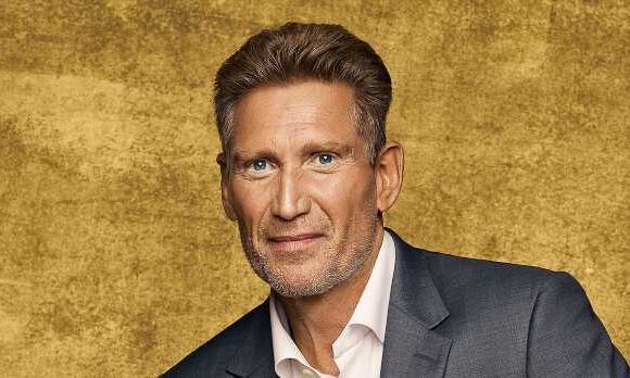 The Golden Bachelor’s Gerry Gets Emotional Over Late Wife: Watch