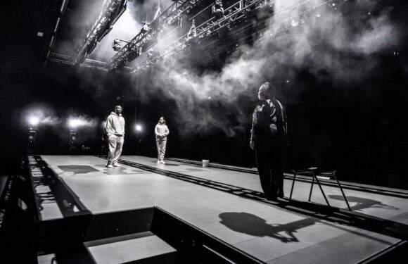 The staging is used to conceal an insubstantial play – The Effect review