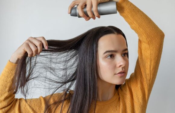 TikTok’s ‘greasy hair’ hack uses salicylic acid to create weightless bouncy roots