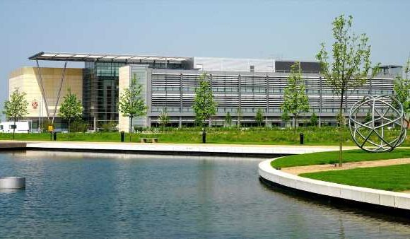 Town hall bosses urged not to offer four-day work weeks to staff