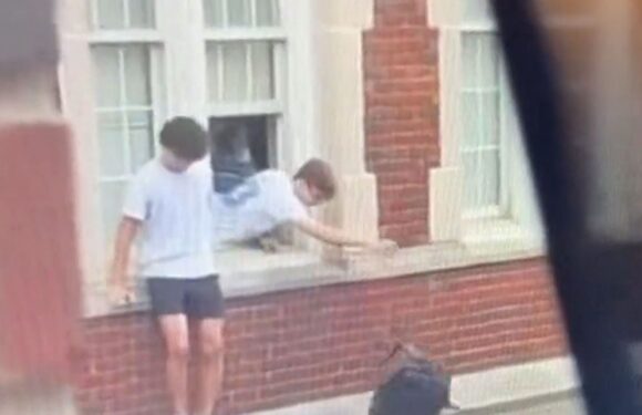 UNC Students Jump Out of Building After Shooting, Suspect in Custody